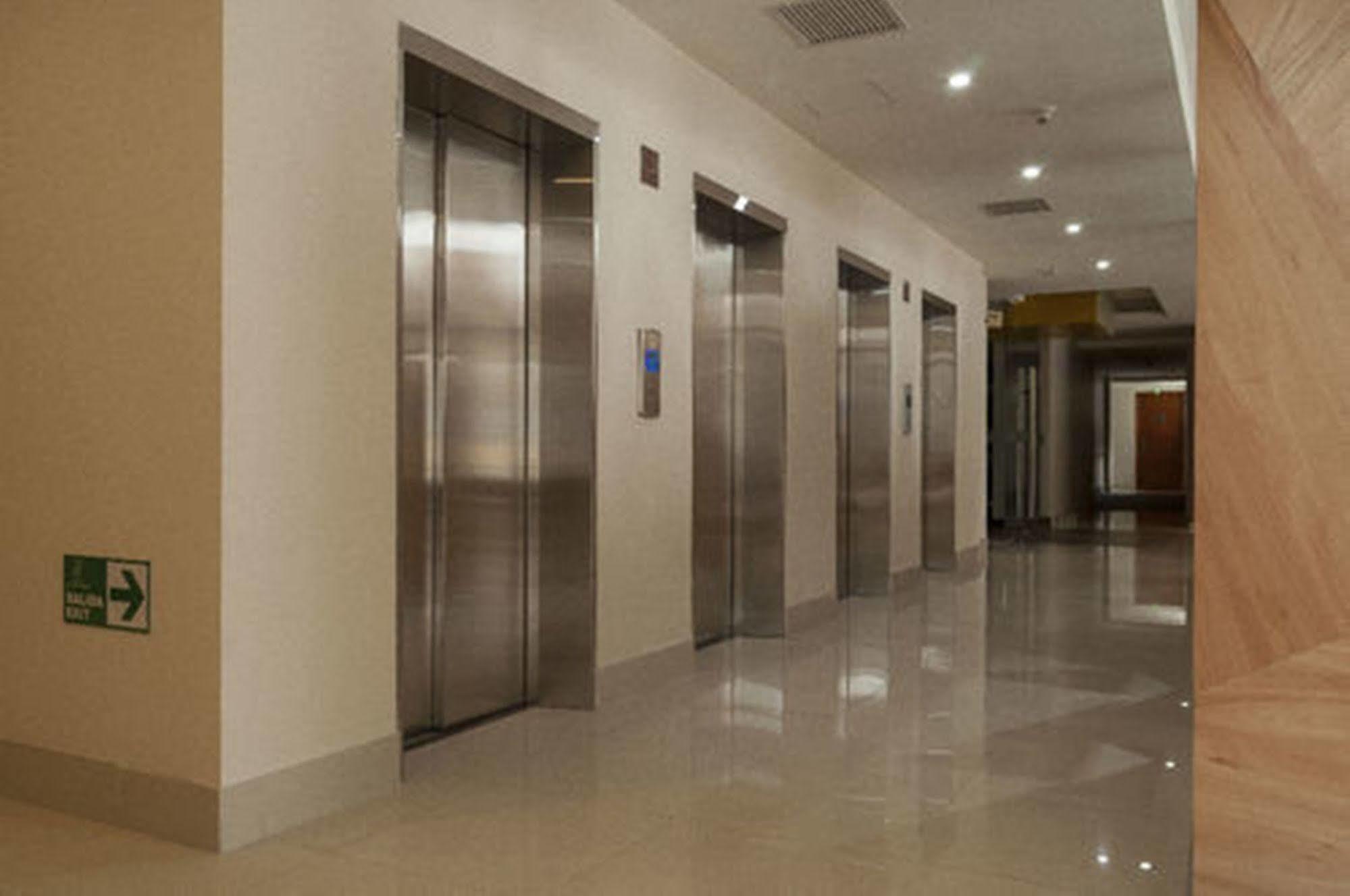 Hotel Diego De Almagro Providencia 4*